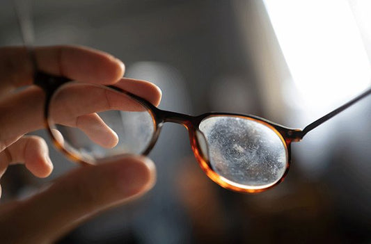 How often should replace glasses? 5 Signs It's Time for a New Pair - HP eyeglasses